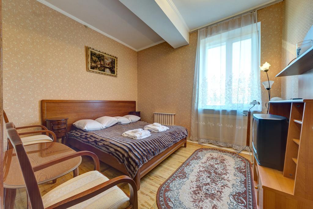 Aleksandria Hotel Kyiv Exterior foto
