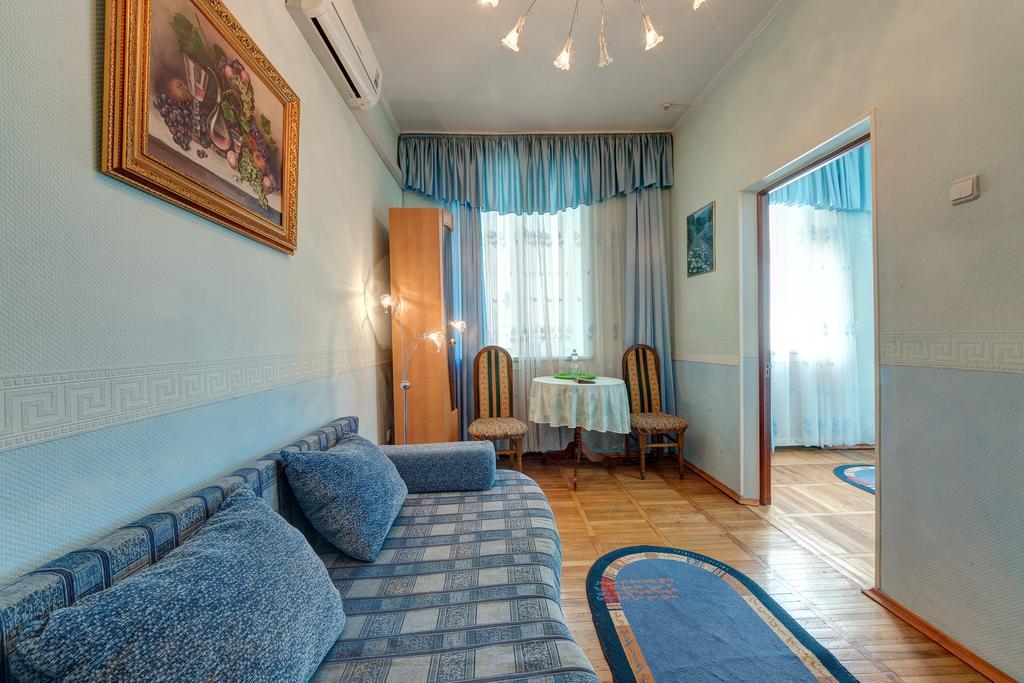 Aleksandria Hotel Kyiv Exterior foto