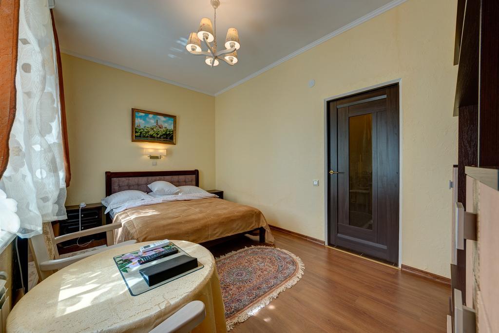 Aleksandria Hotel Kyiv Exterior foto