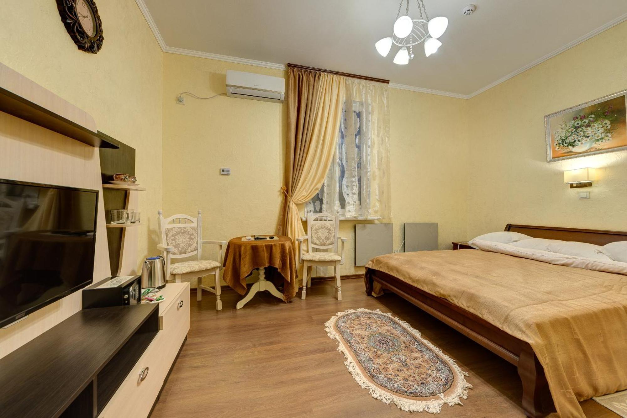 Aleksandria Hotel Kyiv Exterior foto