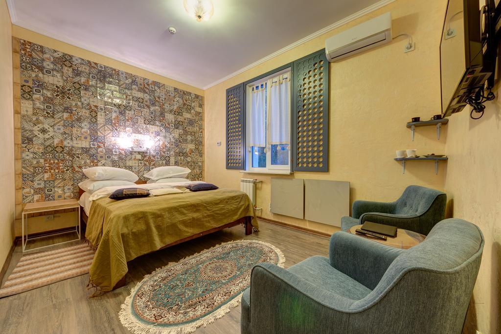 Aleksandria Hotel Kyiv Exterior foto