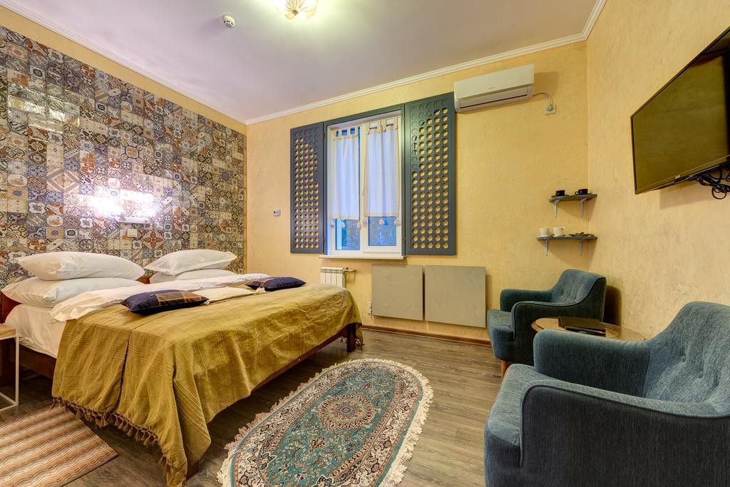 Aleksandria Hotel Kyiv Exterior foto